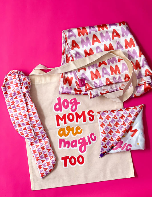 Kit Mom is Magic